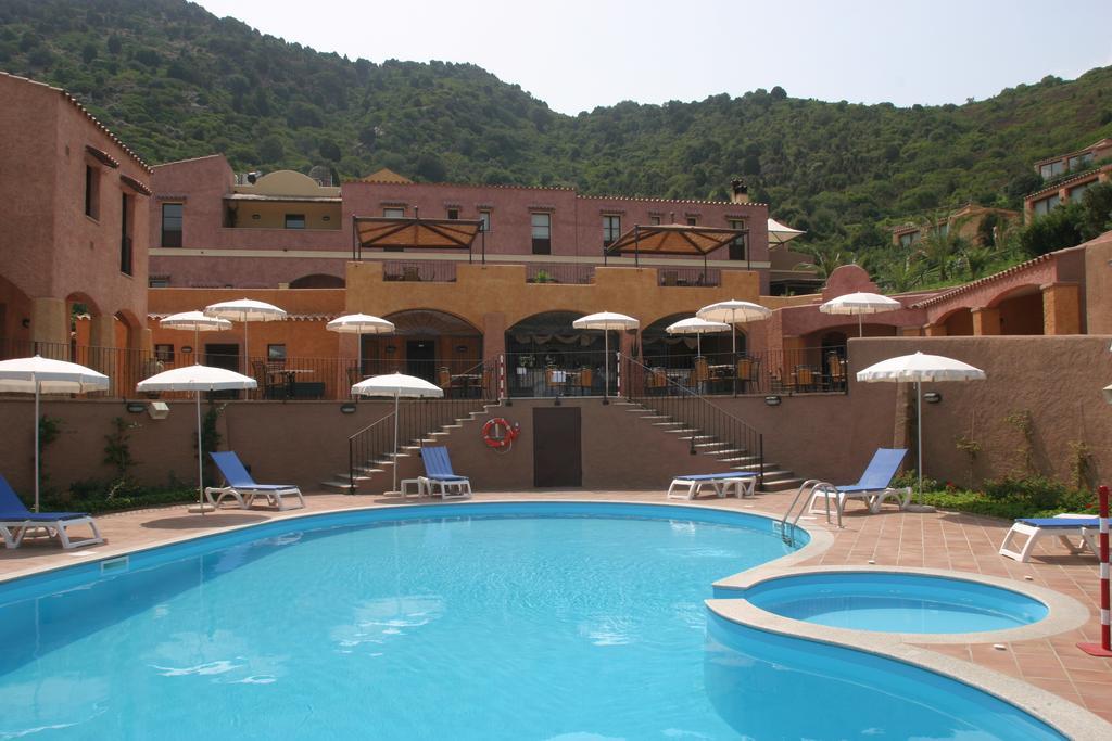 Sosventos Village Hotel Teulada Luaran gambar