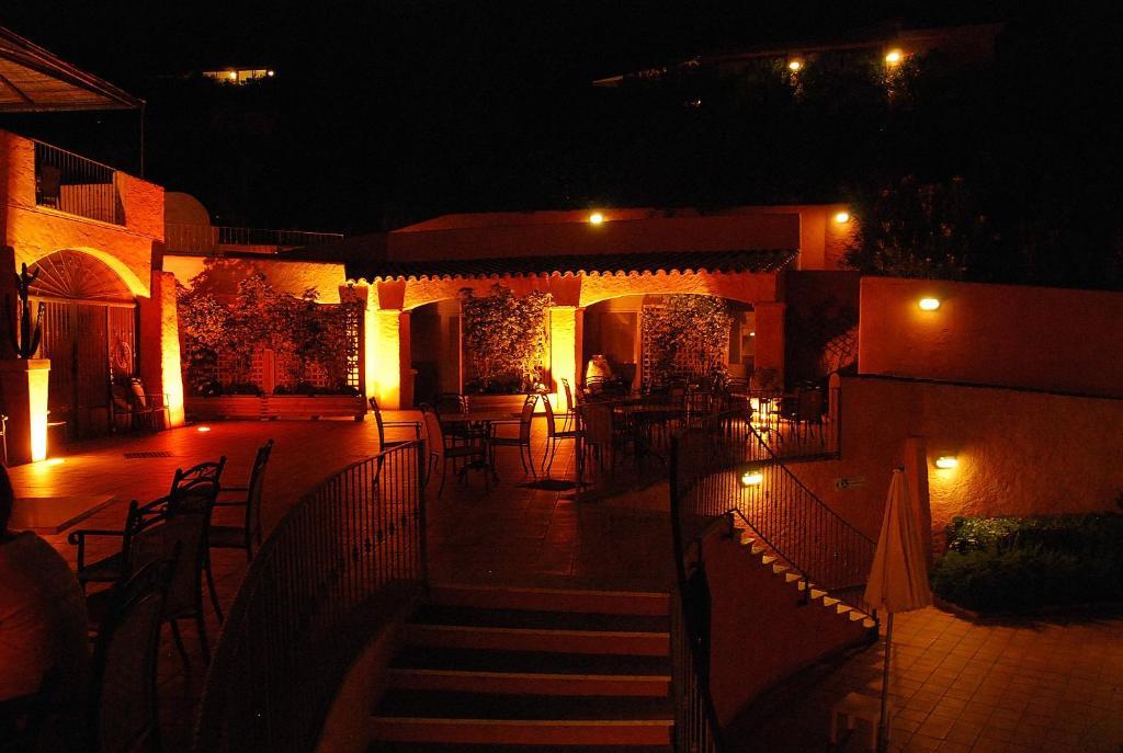Sosventos Village Hotel Teulada Bilik gambar