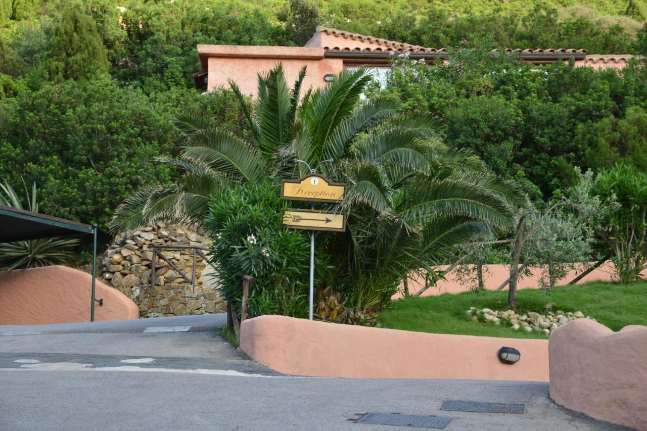 Sosventos Village Hotel Teulada Luaran gambar