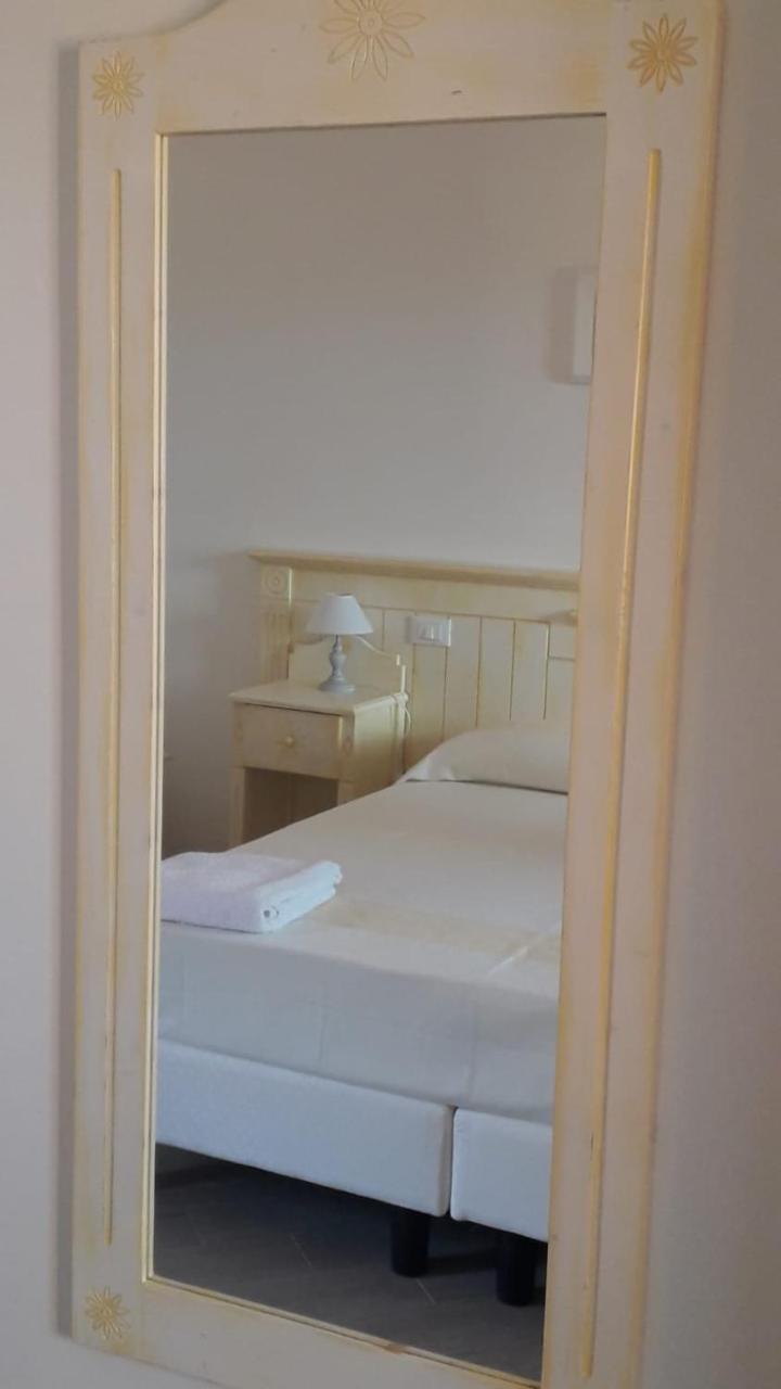 Sosventos Village Hotel Teulada Luaran gambar