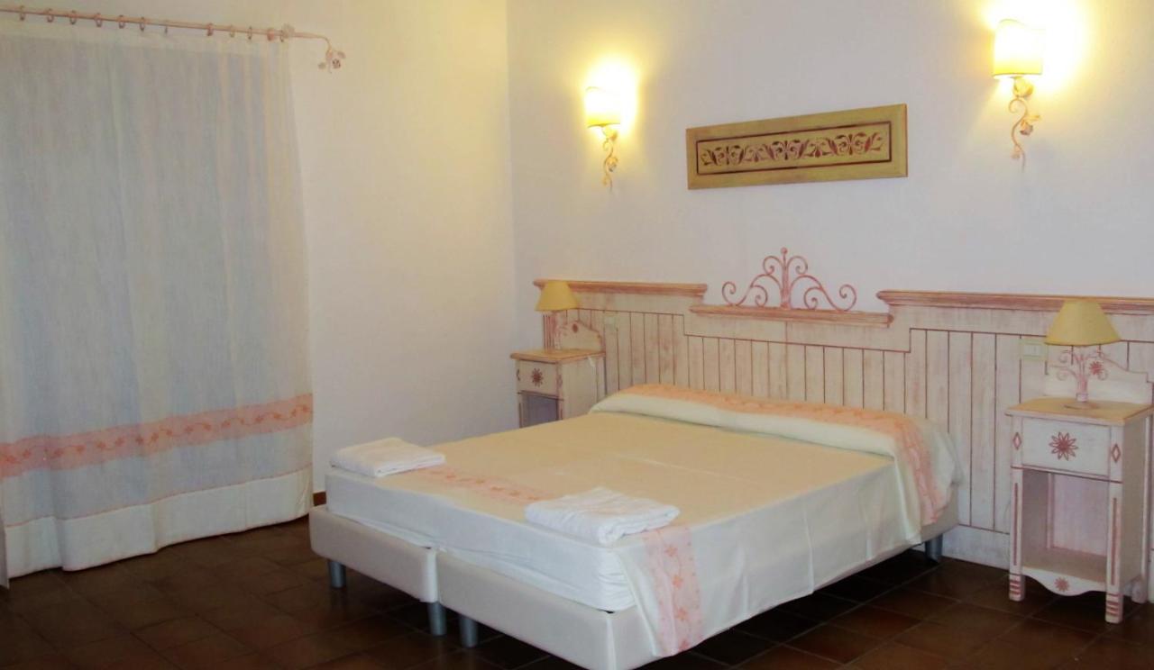 Sosventos Village Hotel Teulada Luaran gambar